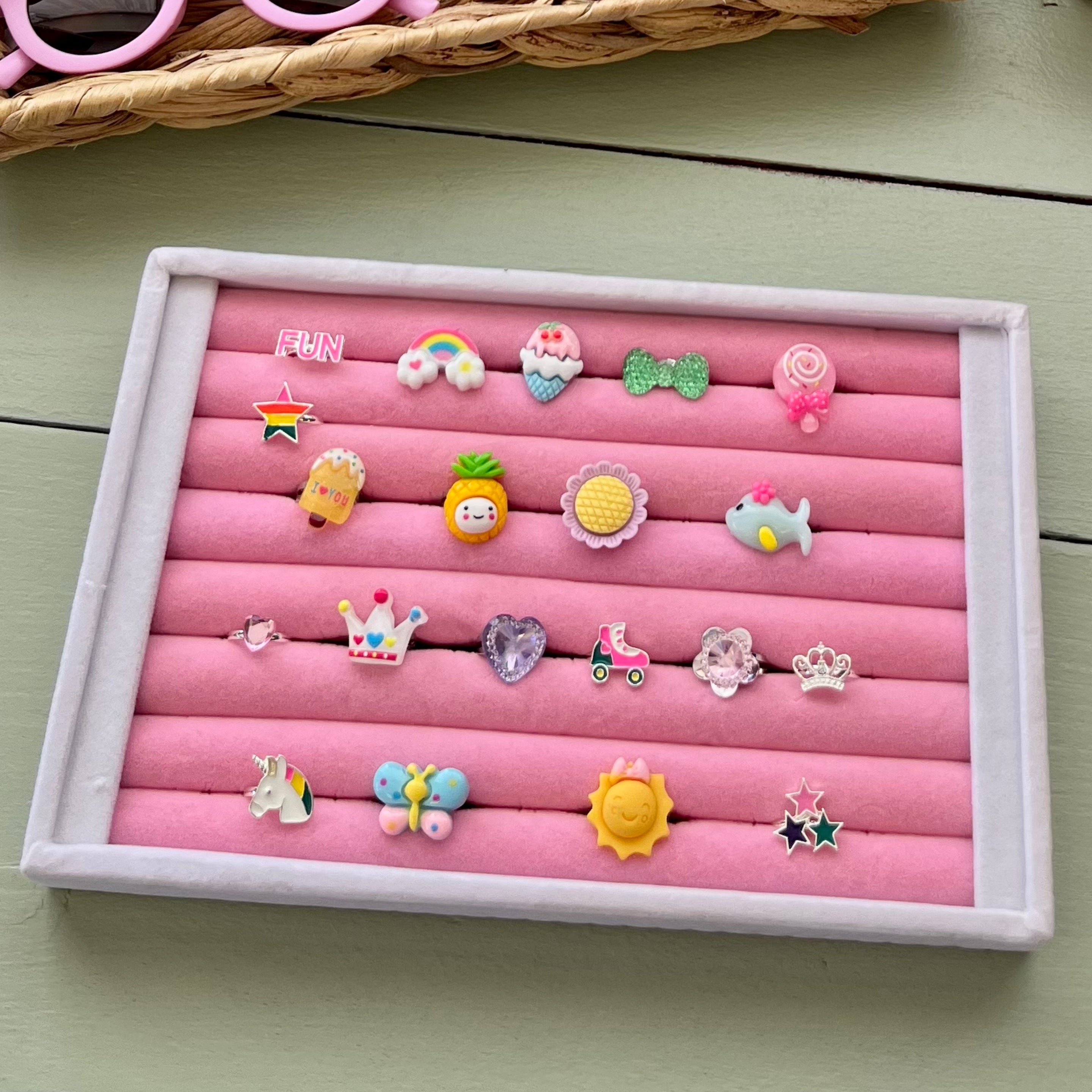 20Pcs Girls Kids Cartoon Adjustable Ring Crystal Rings Jewelry Cute Xmas  Gifts. | eBay